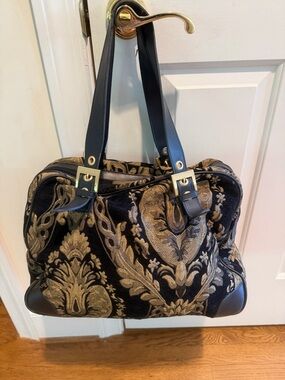 Vtg Bueno Elegant Black and Gold Damask Tote Bag Weekender Bag
